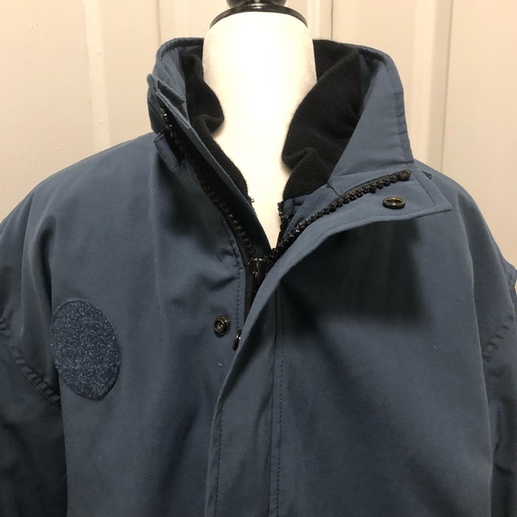 Military Air Force winter snow coat size large - Picture 2 of 8